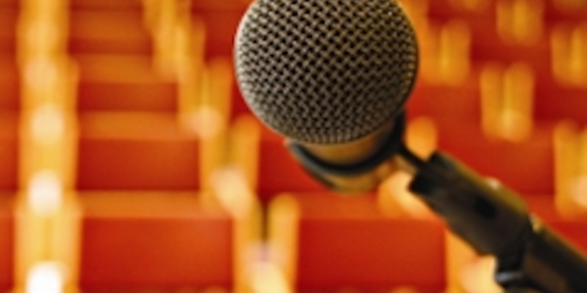 T7 - Microphone 240 x 260 px.jpg
