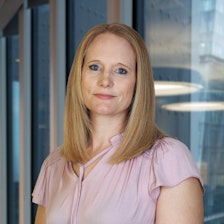 Sarah Hart headshot.jpg